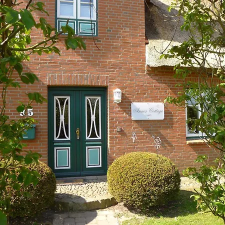Annes 2 * Oevenum